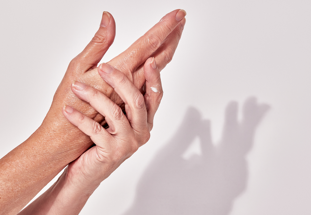 Ultra Rejuvenating Night Hand Complex
